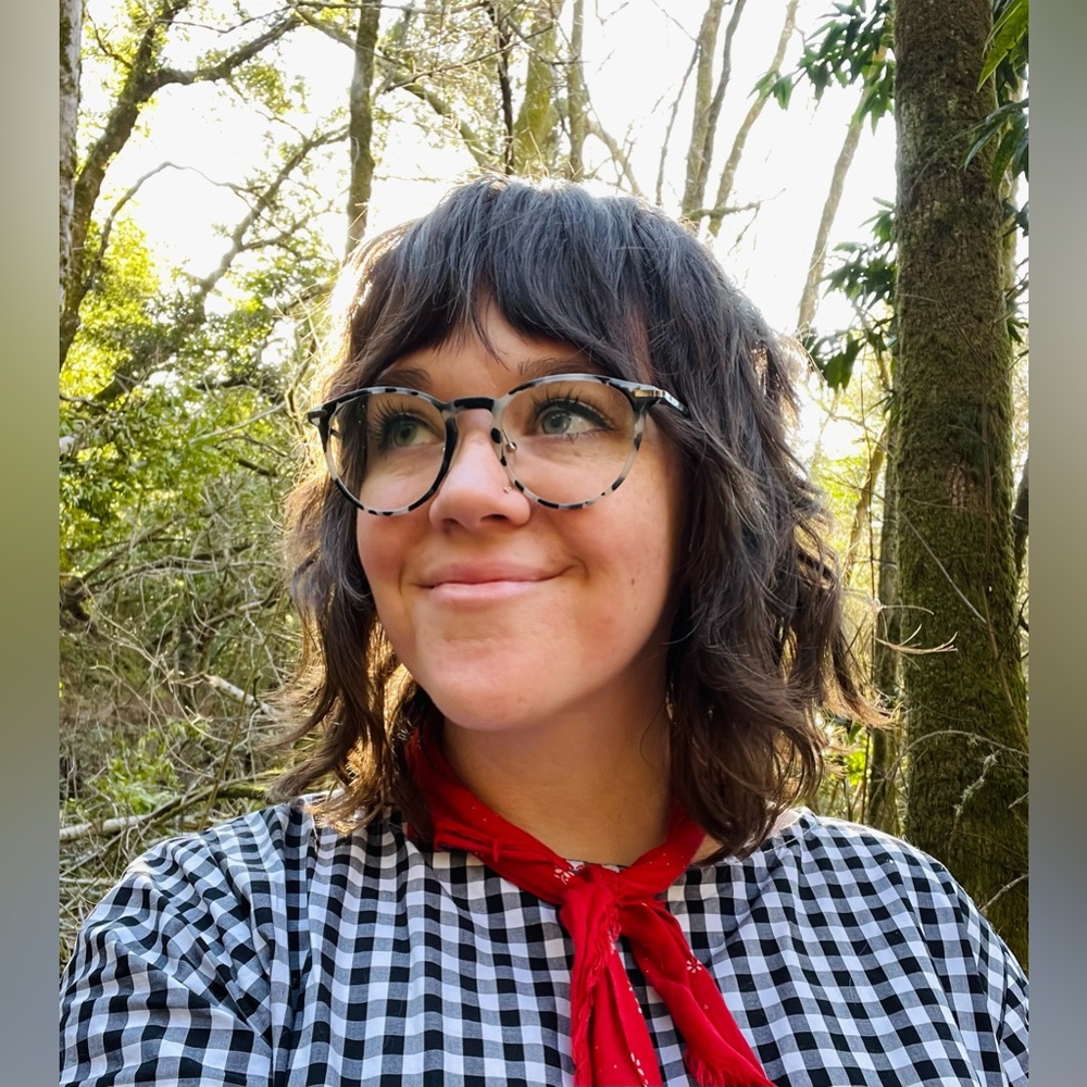 Meet your Posher, Sierra